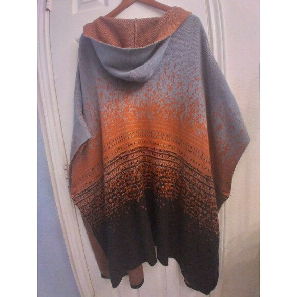 Matta Hooded Cardigan Sweater Knit Open Front Poncho Cape Gray Orange - Picture 5 of 5